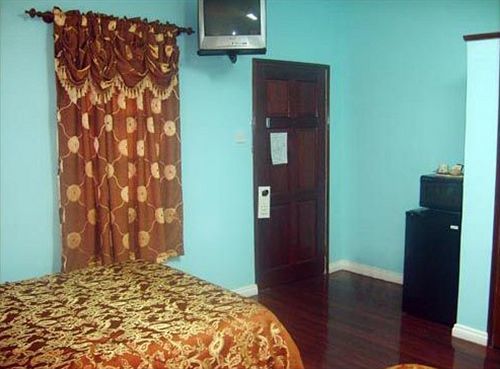 Kanuku Suites Hotel & Apartment Джорджтаун Экстерьер фото