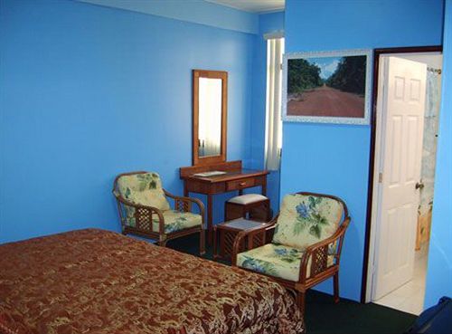 Kanuku Suites Hotel & Apartment Джорджтаун Экстерьер фото