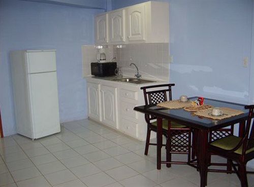 Kanuku Suites Hotel & Apartment Джорджтаун Экстерьер фото